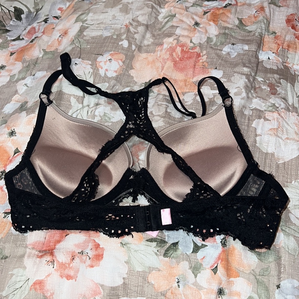 B cup bra bundle - Picture 10 of 14